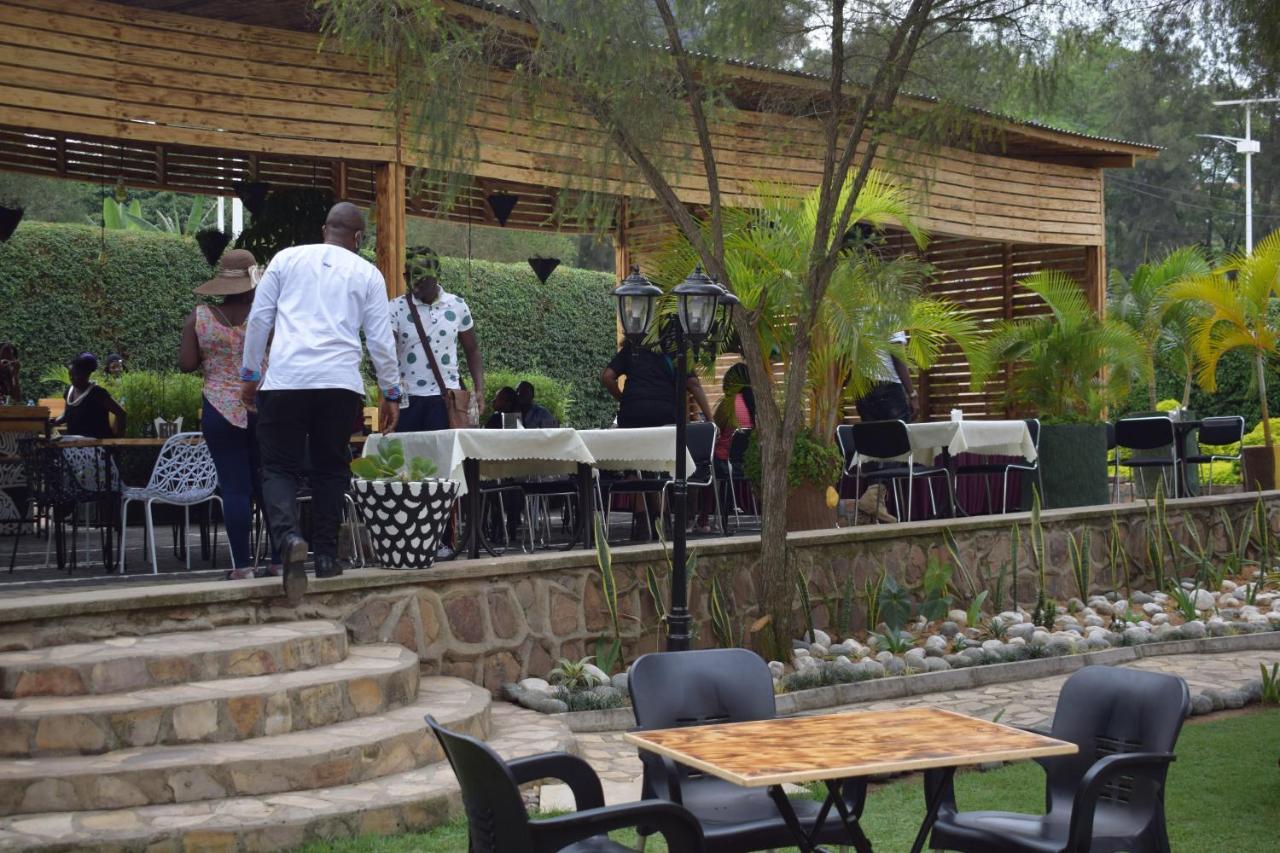 Acacia Hotel Mbarara Nyamitanga Exterior foto